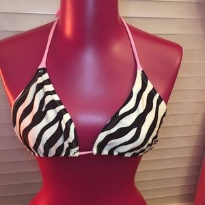 Zebra print 🦓 triangle bikini top (purchased at Urban Outfitters) size L